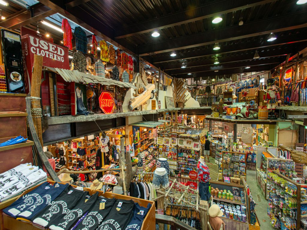 アメリカンデポ（株式会社奥原商事） 【公式】北谷町観光協会WEBサイト CHATANAVI